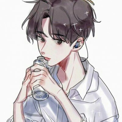 女子回应遭15岁男孩冲撞